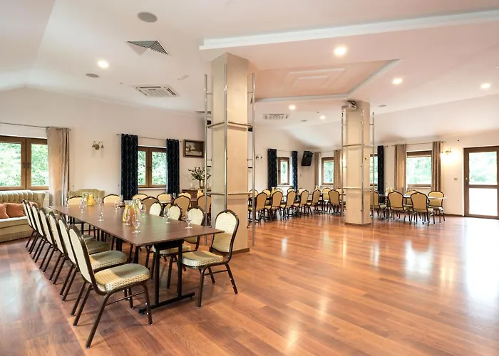 I Restauracja Brochow Hotel