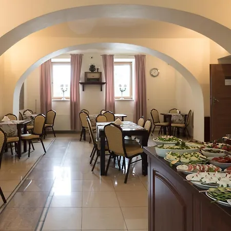 I Restauracja Brochow