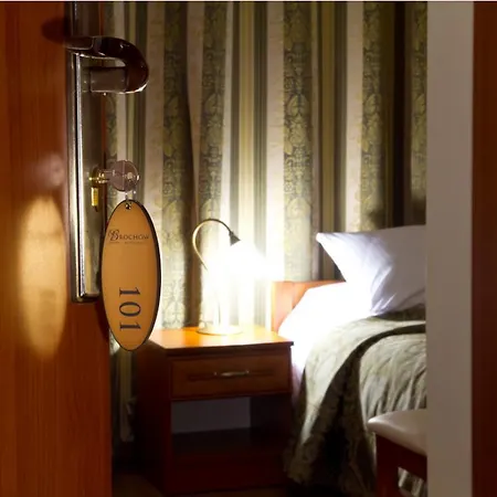 Hotel I Restauracja Brochów *