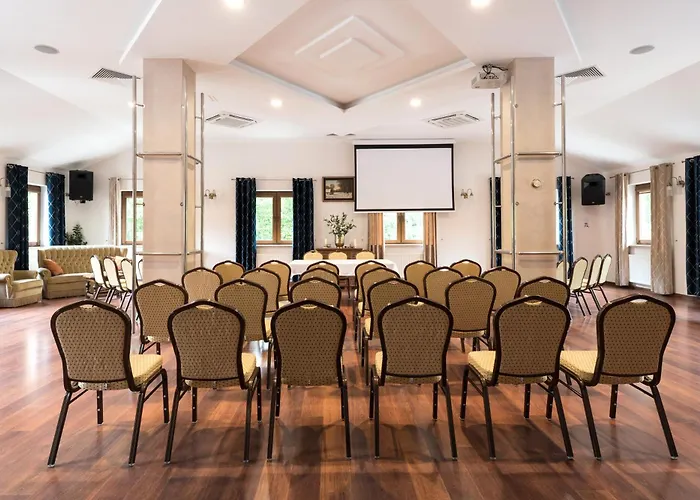 Otel I Restauracja Brochow